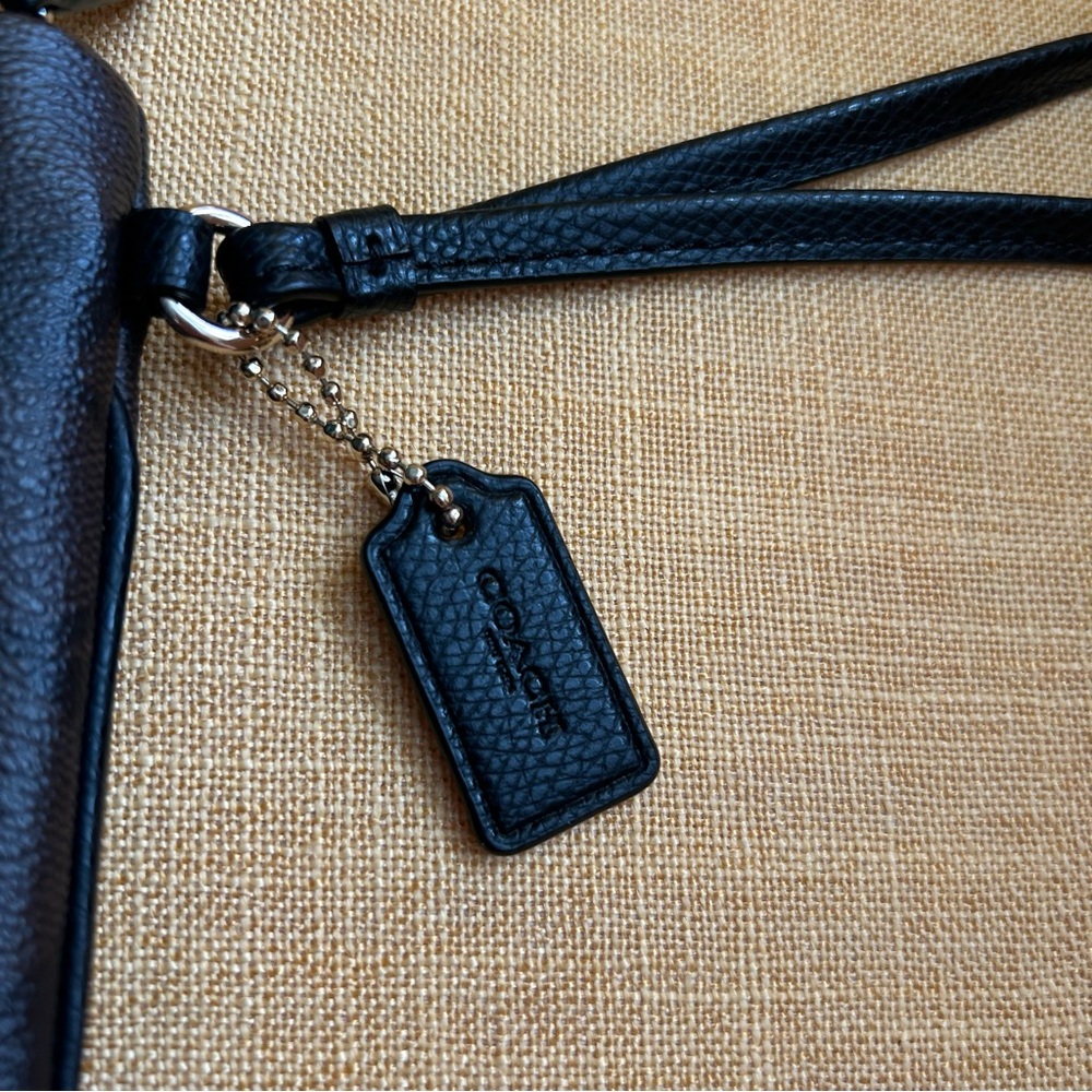 Coach Signature Wristlet Brown Black CC logo - Picture 5 of 12